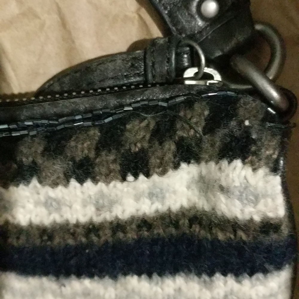 Juicy Couture PomPom Crossbody Bag - Picture 12 of 16